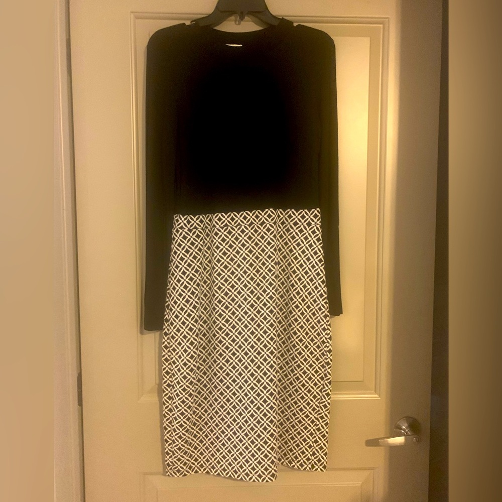 Black/White Dress